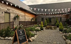Faebuie Cottages